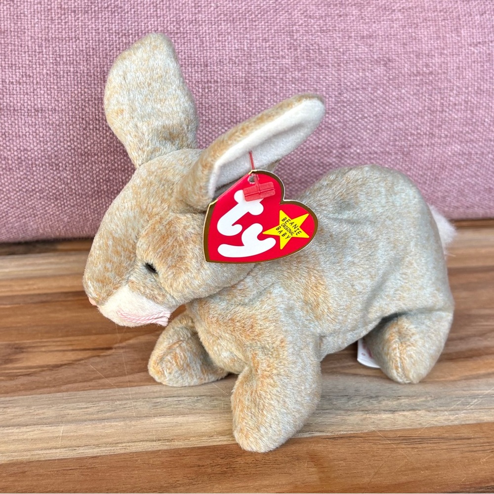 Vintage Ty Beanie Baby Nibbly the Bunny Rabbit 1998 With Tag